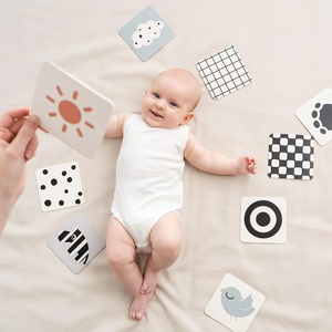 10 cartes de contraste pour bébés Deer friends Done by Deer mezcla
