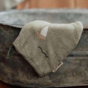 2 gants de toilette 15x22cm PAW embroidered Terry Dear April sailboats