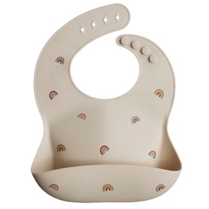 Bavoir silicone Mushie Rainbow