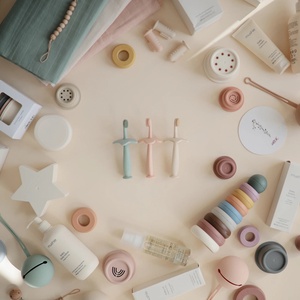 Brosse à dents FLOWER Mushie Blush