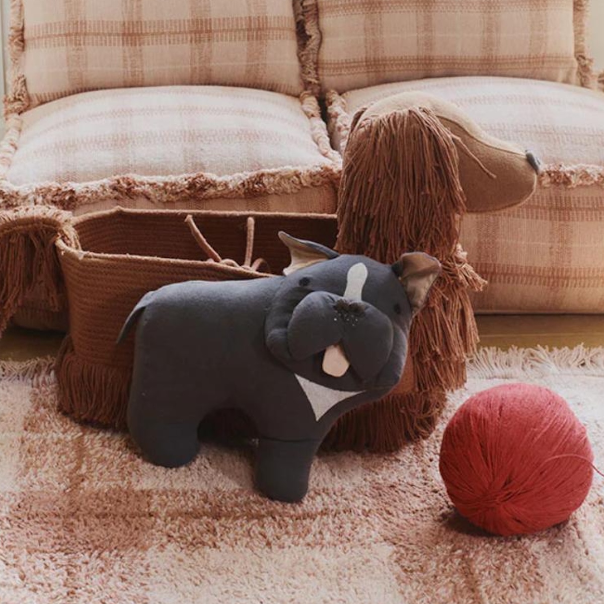 Coussin 34x37x15cm JIMMY Wouf wouf Lorena Canals