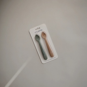 Cuillères silicone Mushie Dried Thyme-Natural