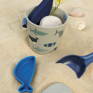 Jouet de sable set GILMA Liewood Shark Dove blue