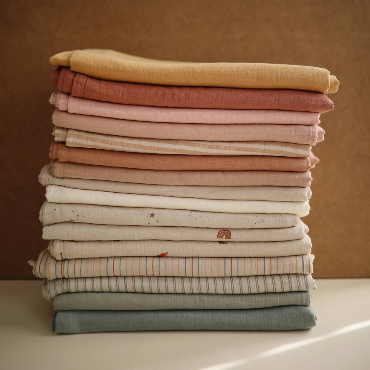 Lange 120x120cm Mushie Rainbow