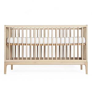 Lit bébé KERA en frêne avec top Straight-pieds Curve