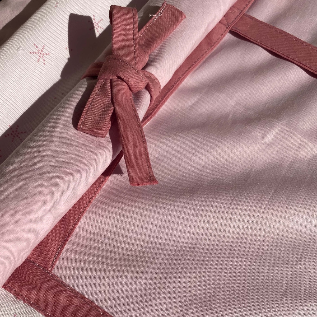 Lit mezzanine cabane KASVA textiles Viena pink