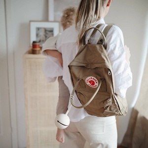 Porte-tétine CASE Mushie Shifting Sand