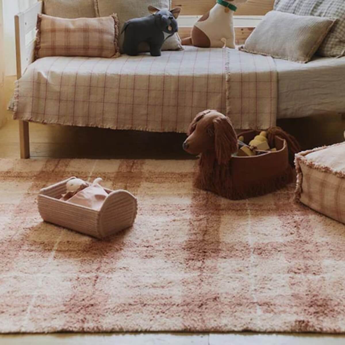 Tapis lavable 90x120cm TARTAN Wouf wouf Lorena Canals rose
