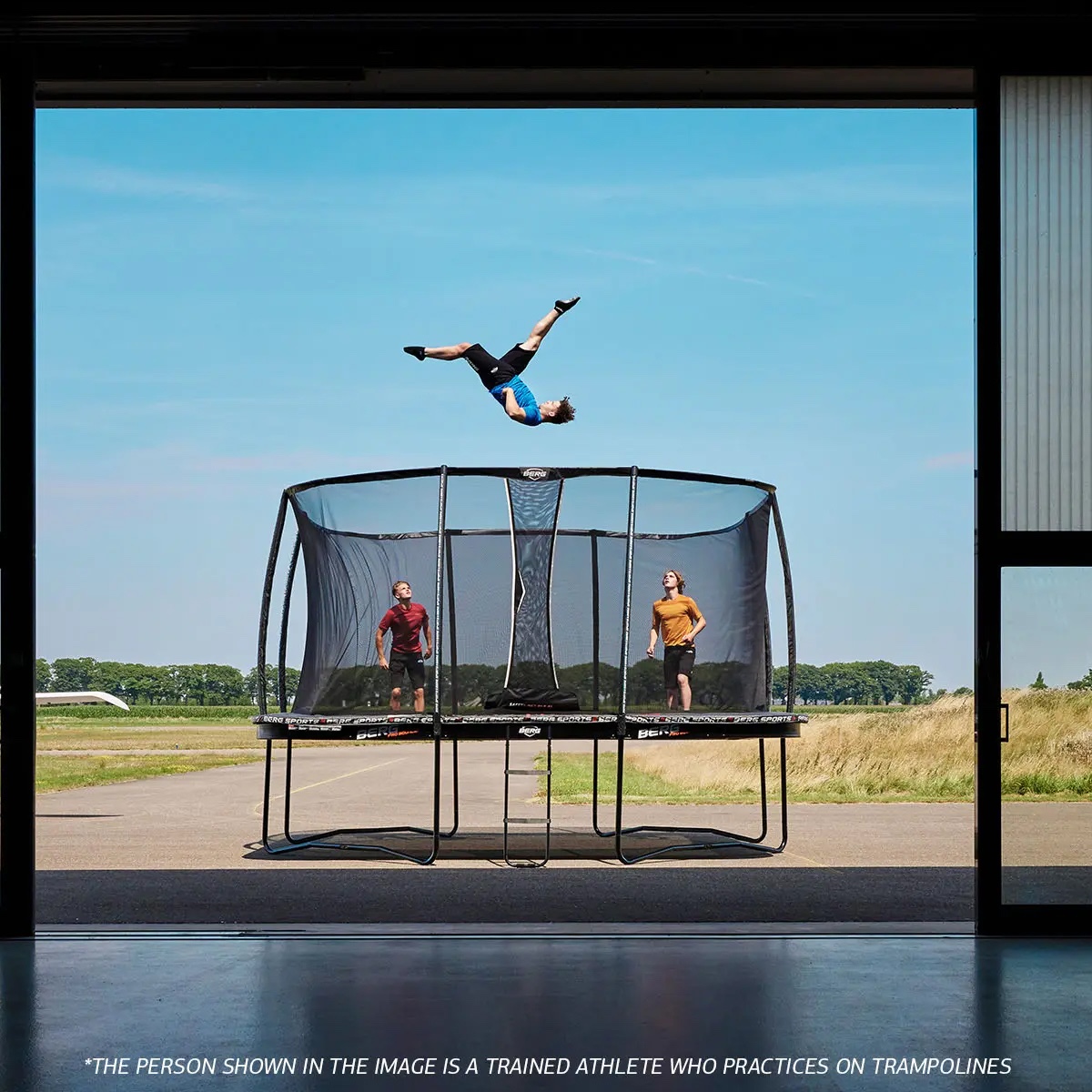 Trampoline 5x5m Regular SPORTS ULTIM PRO BOUNCER + Safety Net XL Berg