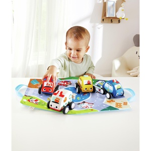 Voitures à rétrofriction et circuit lavables Hape