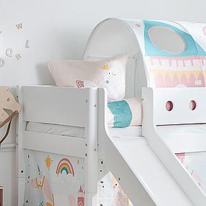 WHITE by Flexa Lit mi-hauteur en MDF 90x200 cm avec échelle inclinée, barrière de sécurité blanche et toboggan Blanc
